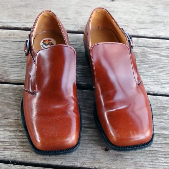 Vintage Buster Brown Boy's Leather Cognac Slide on Shoes with Buckle Size 4.5 - Picture 3 of 14